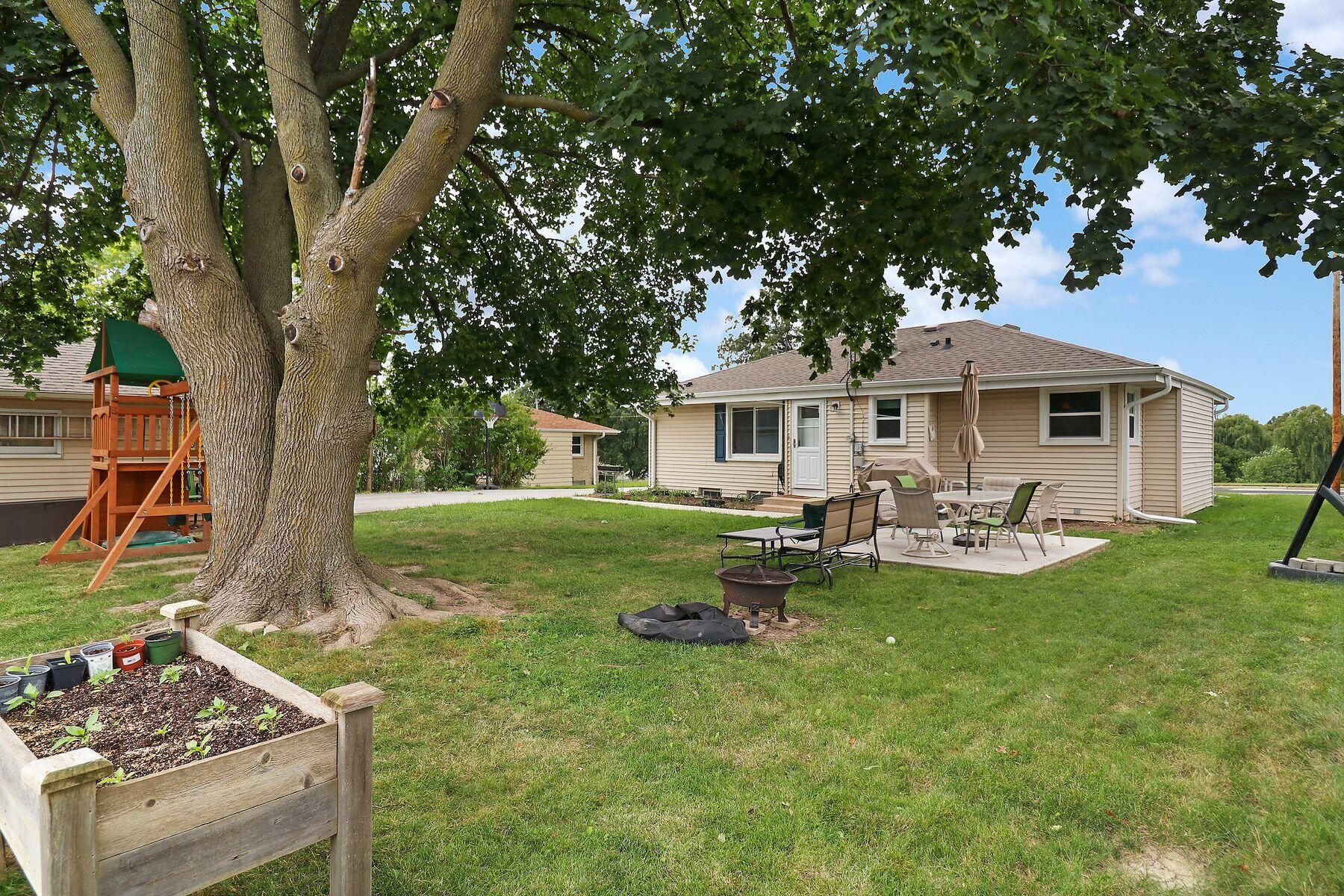 N85W14723 Macarthur Dr
