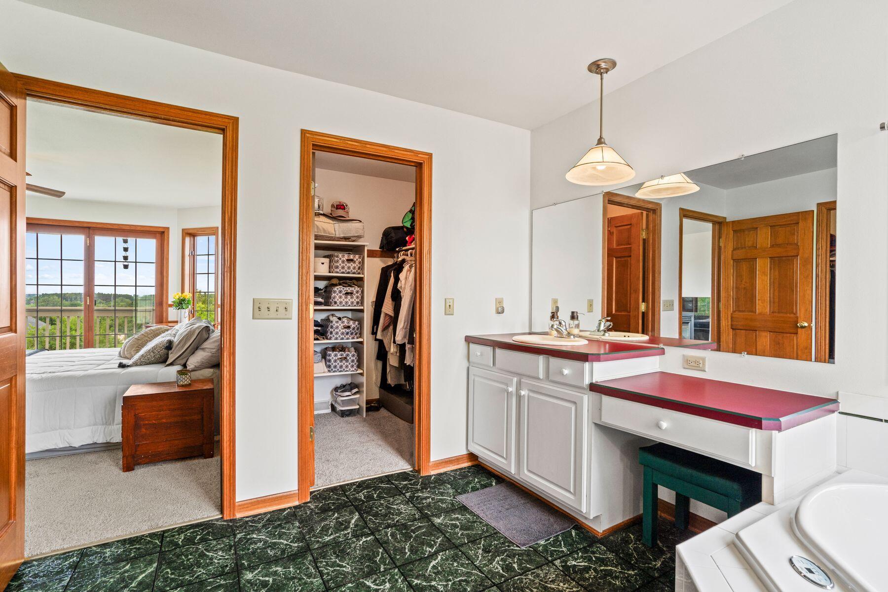 S81W20871 Russet Ct