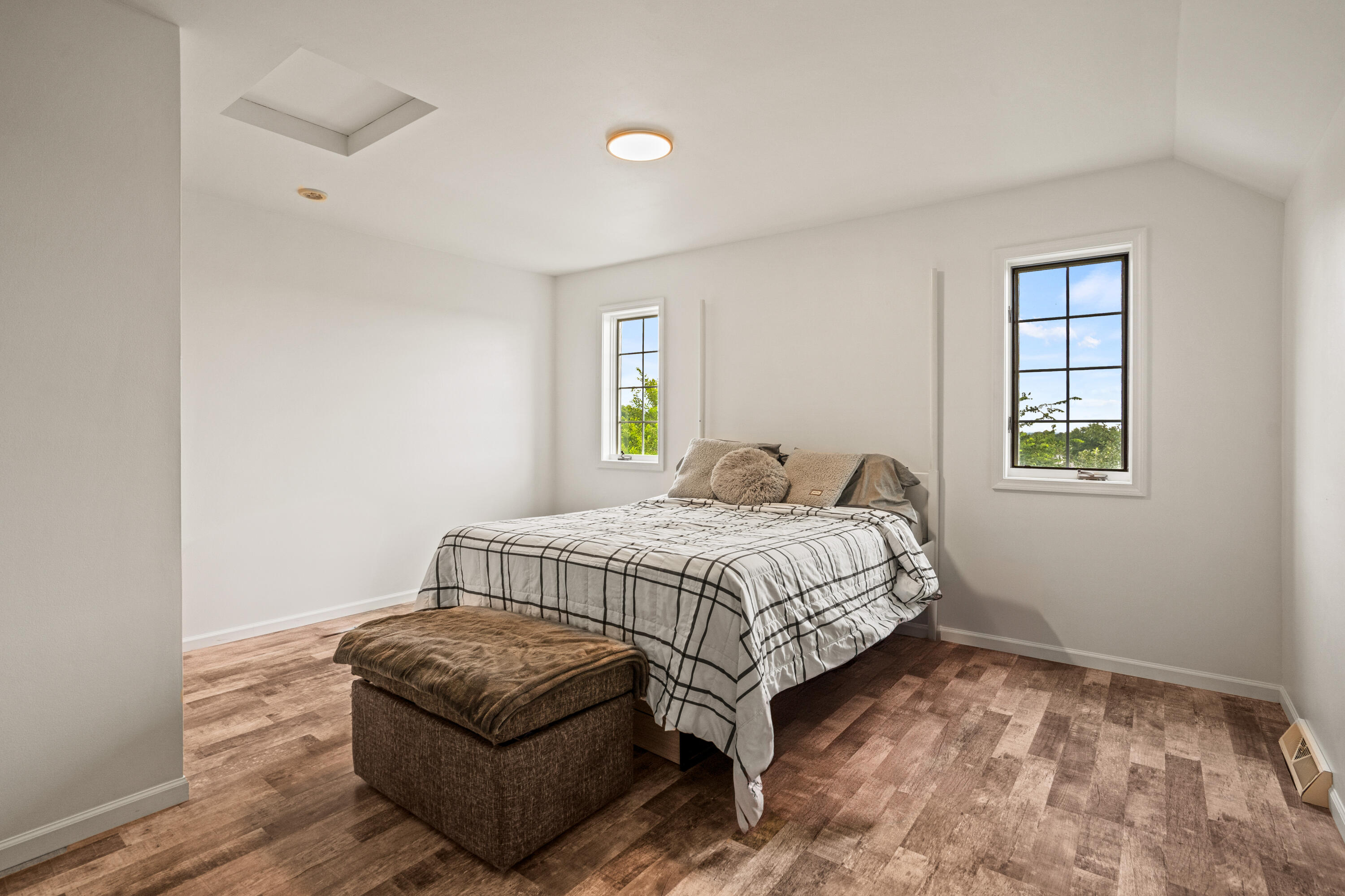 S81W20871 Russet Ct