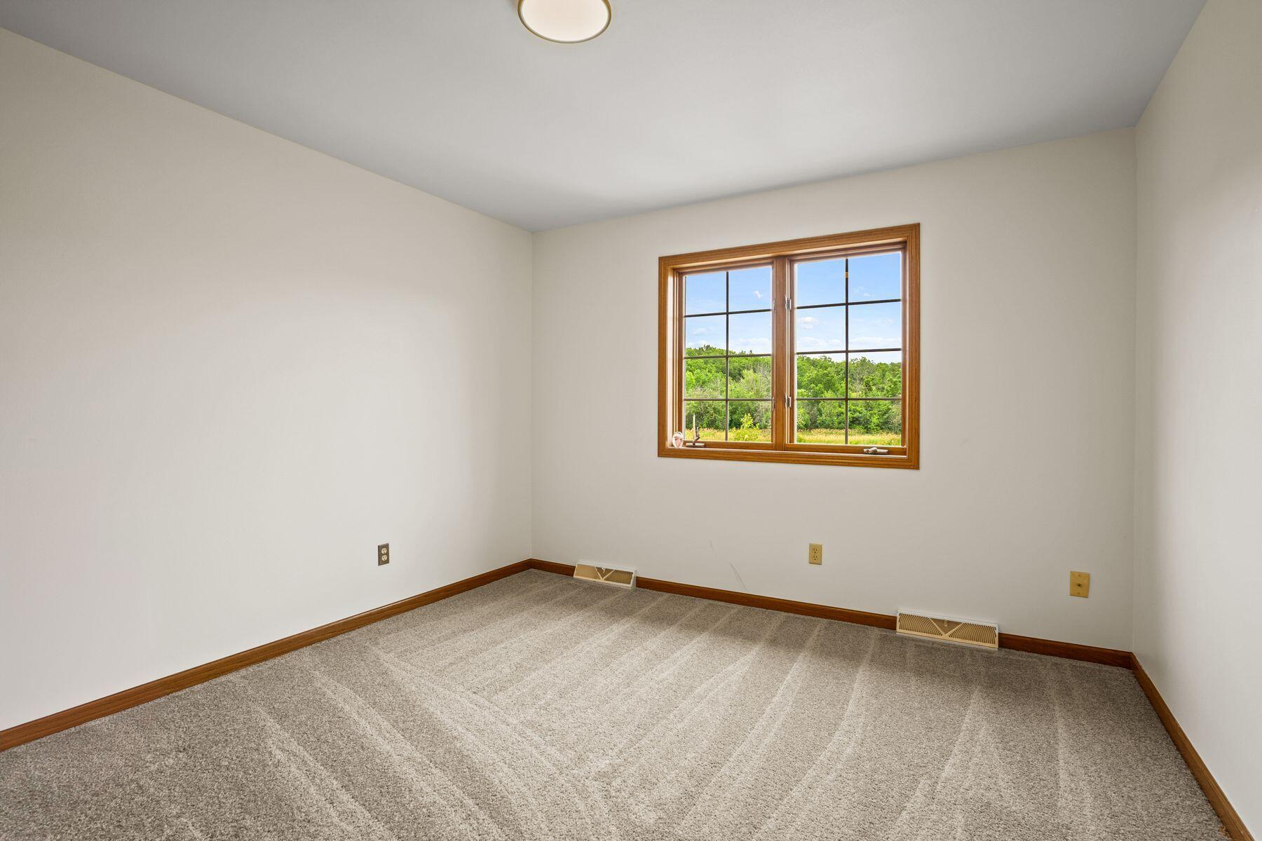 S81W20871 Russet Ct