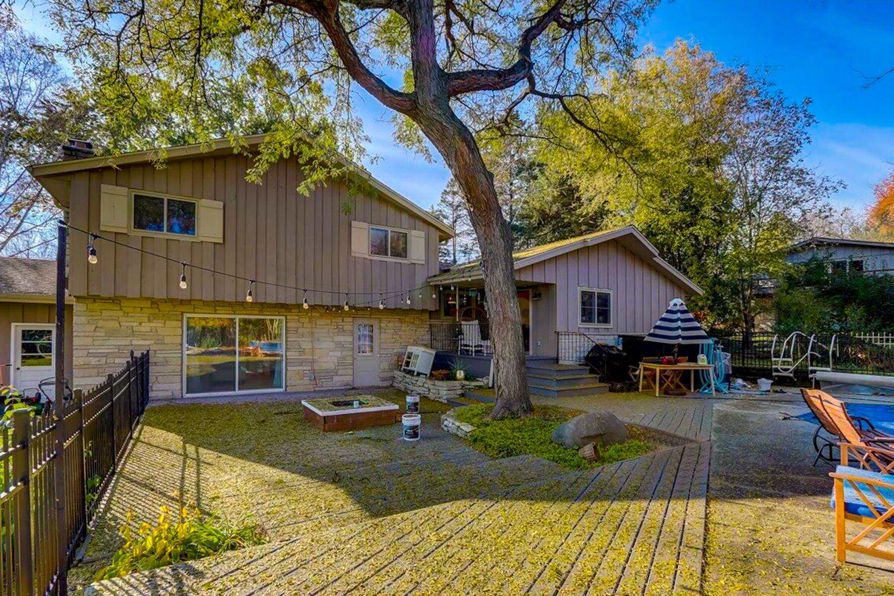 19110 Timberline Dr