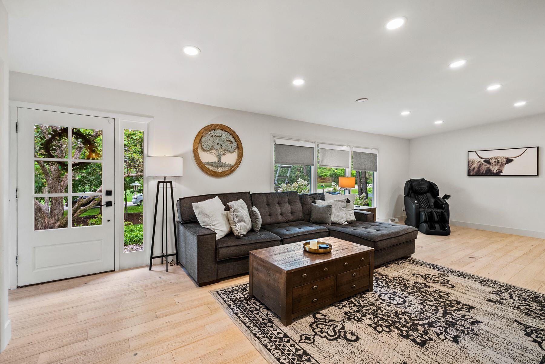 19110 Timberline Dr