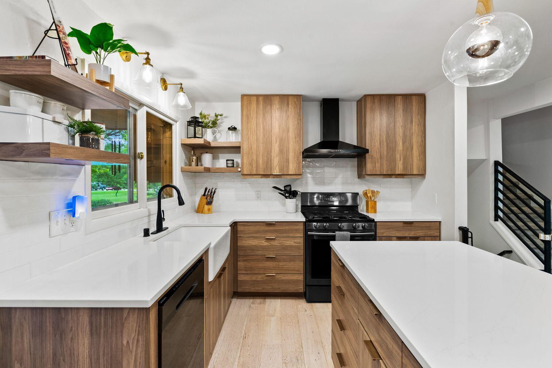19110 Timberline Dr
