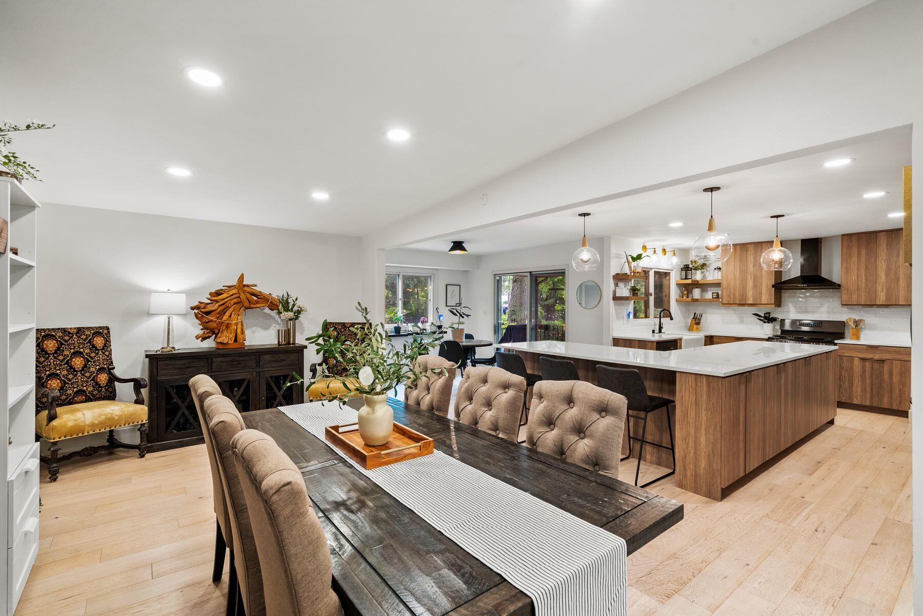 19110 Timberline Dr