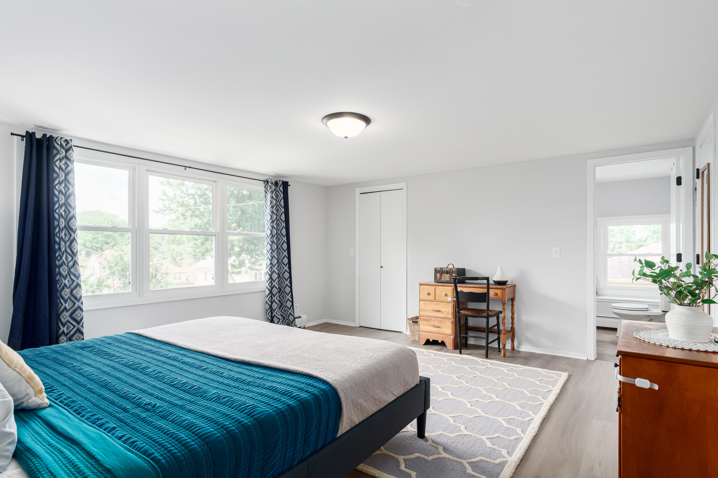 510 Mary St