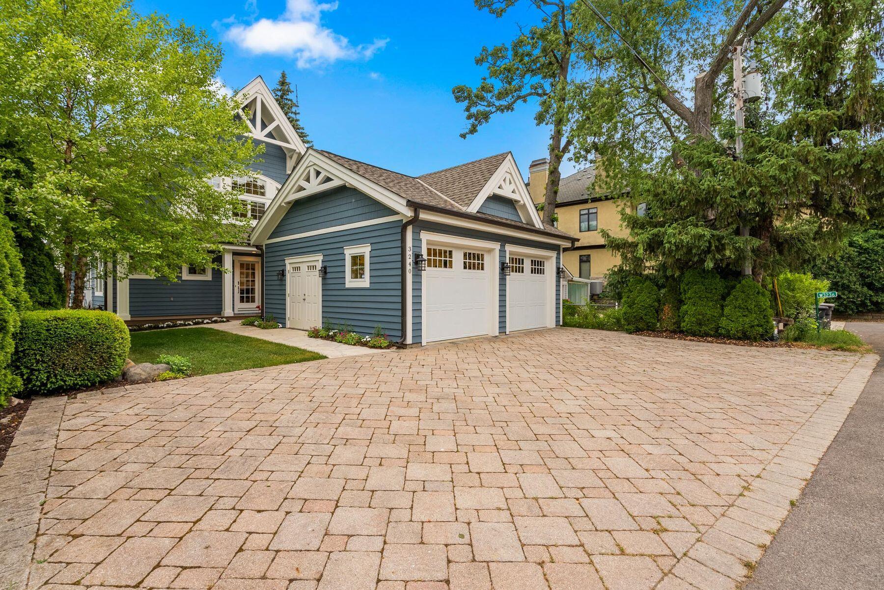 W3240 Park Dr
