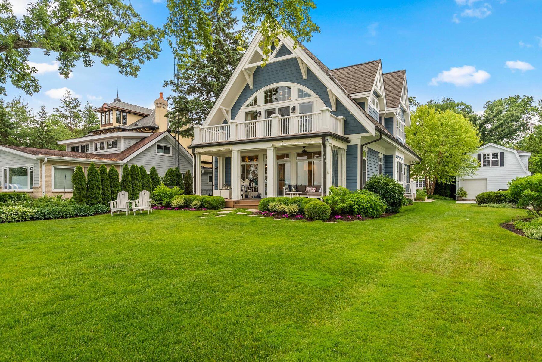 W3240 Park Dr