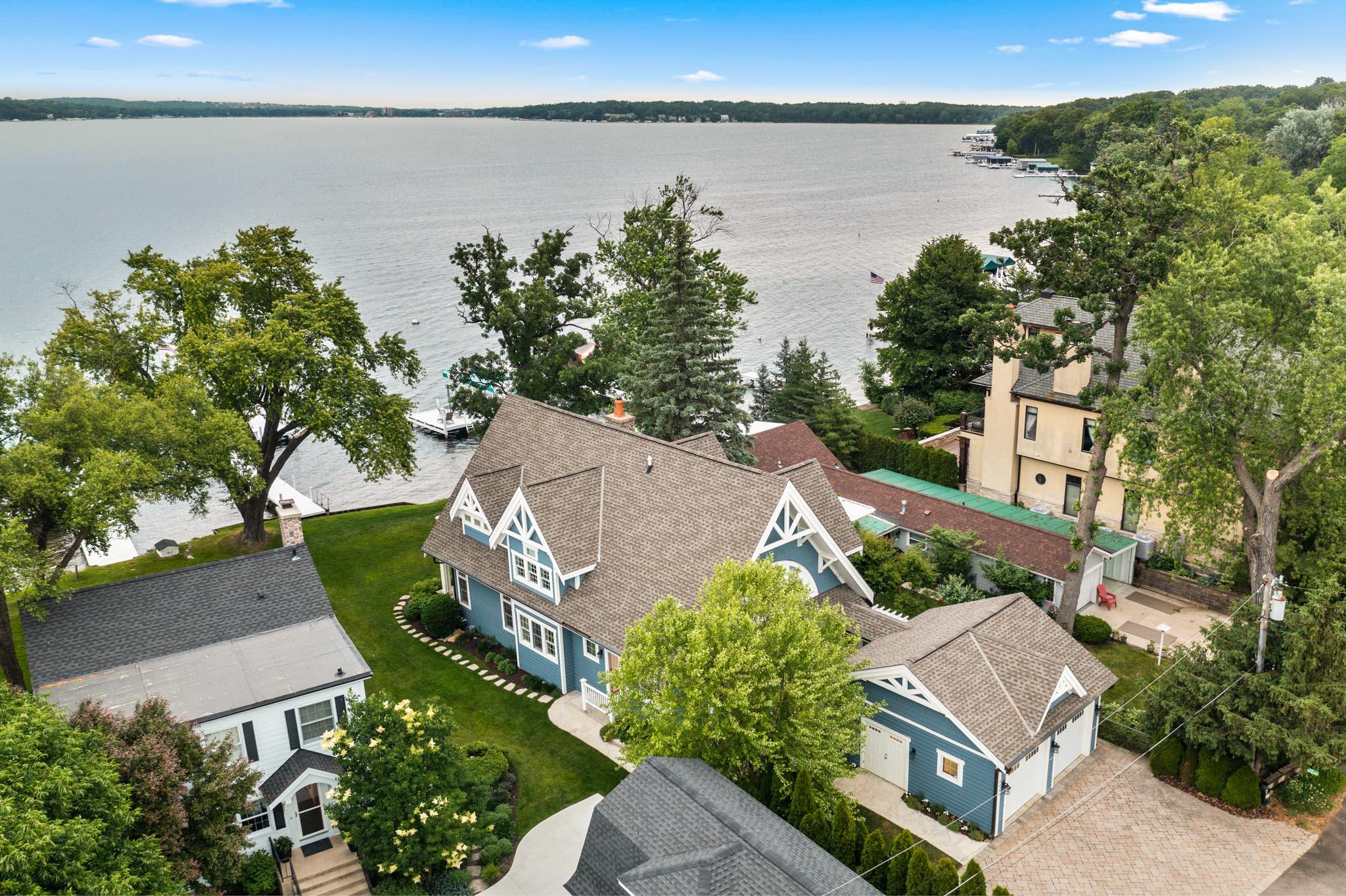 W3240 Park Dr
