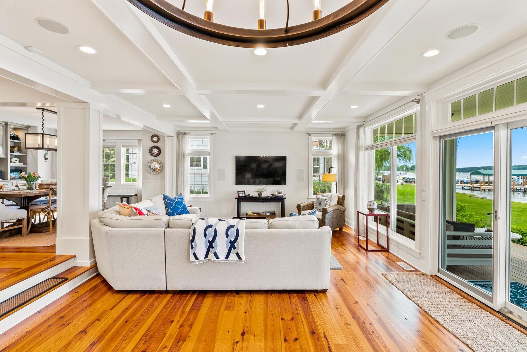 W3240 Park Dr