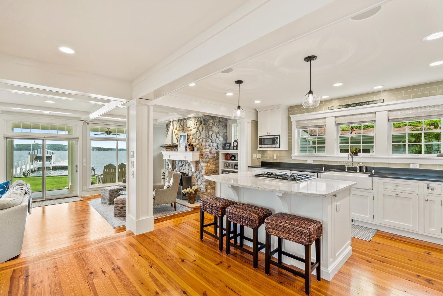 W3240 Park Dr