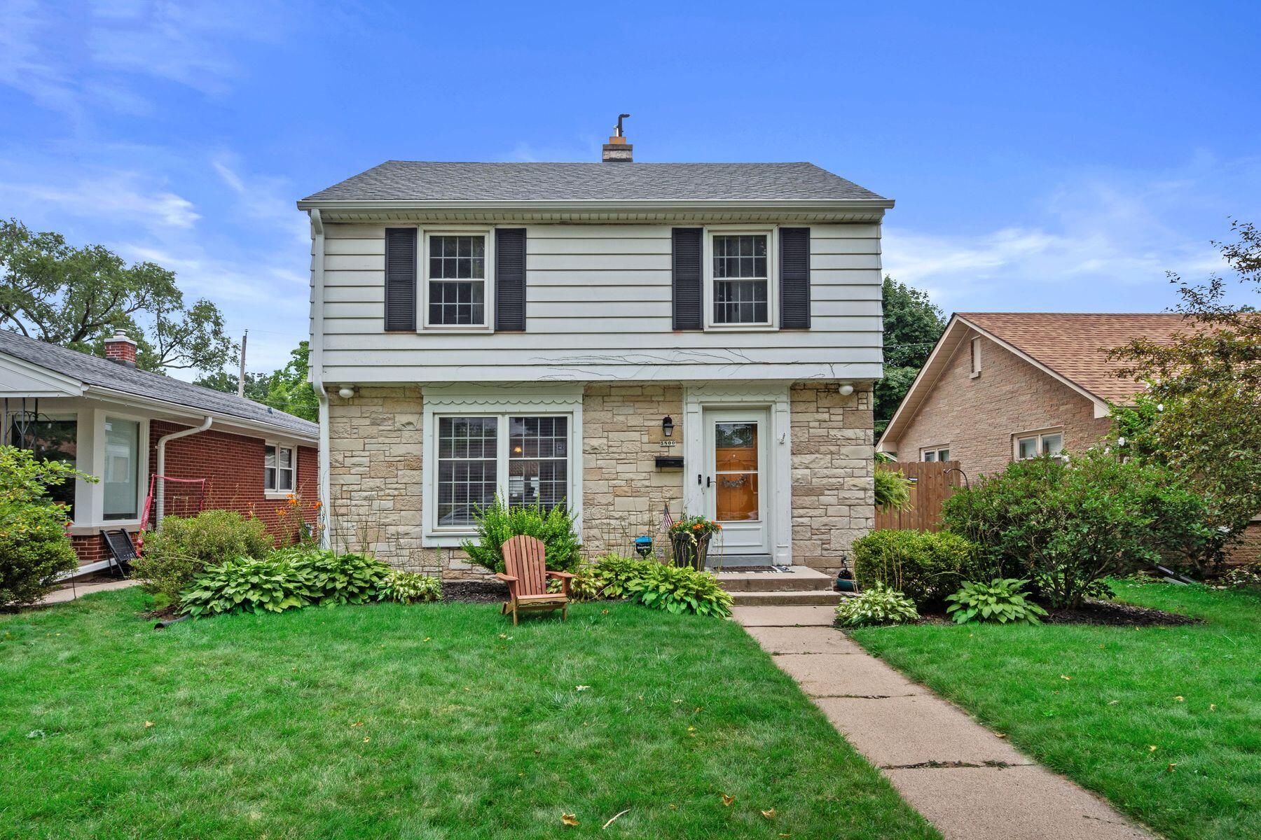 5800 N Bel Aire Dr