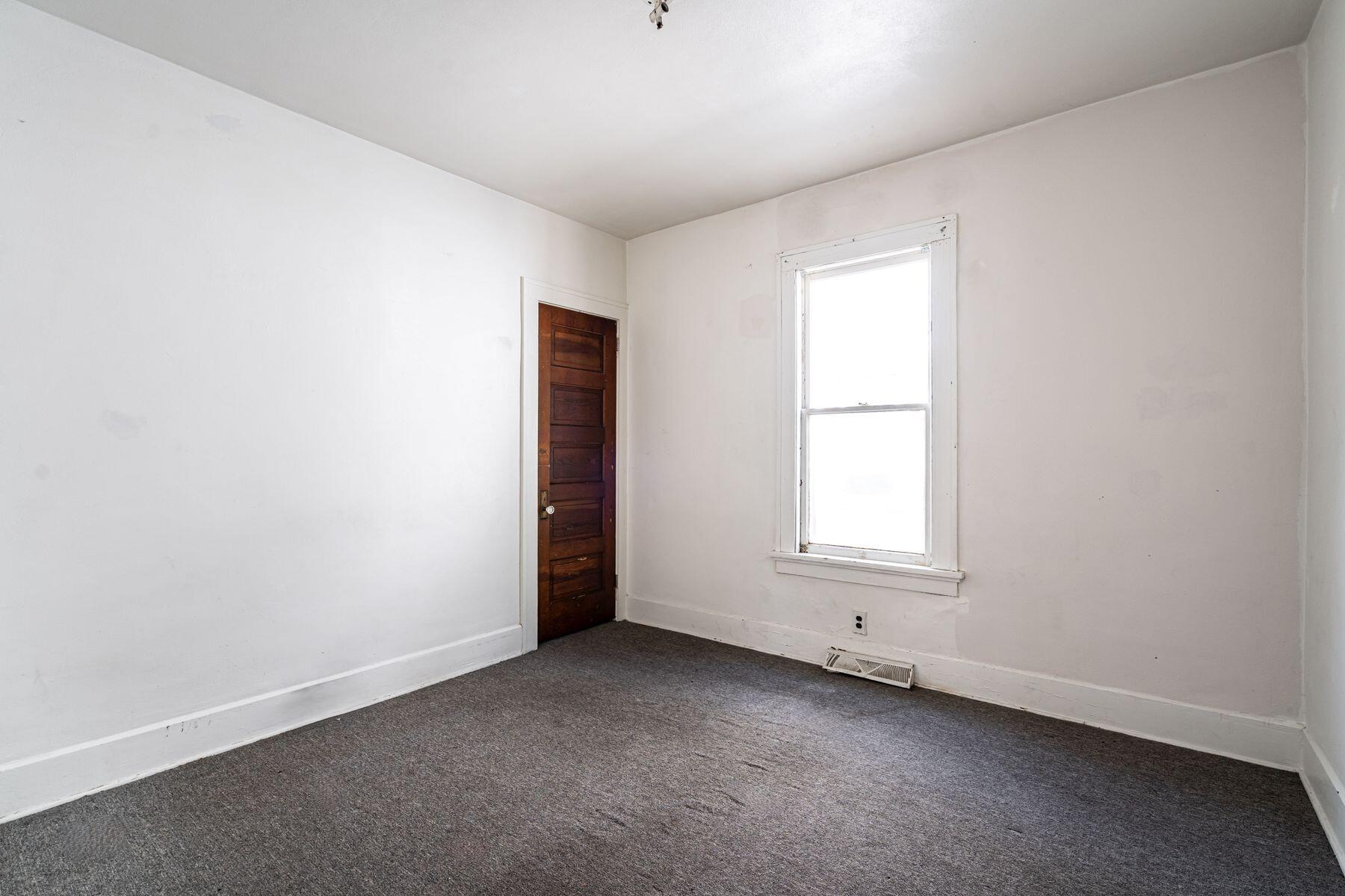 1608 Deane Blvd