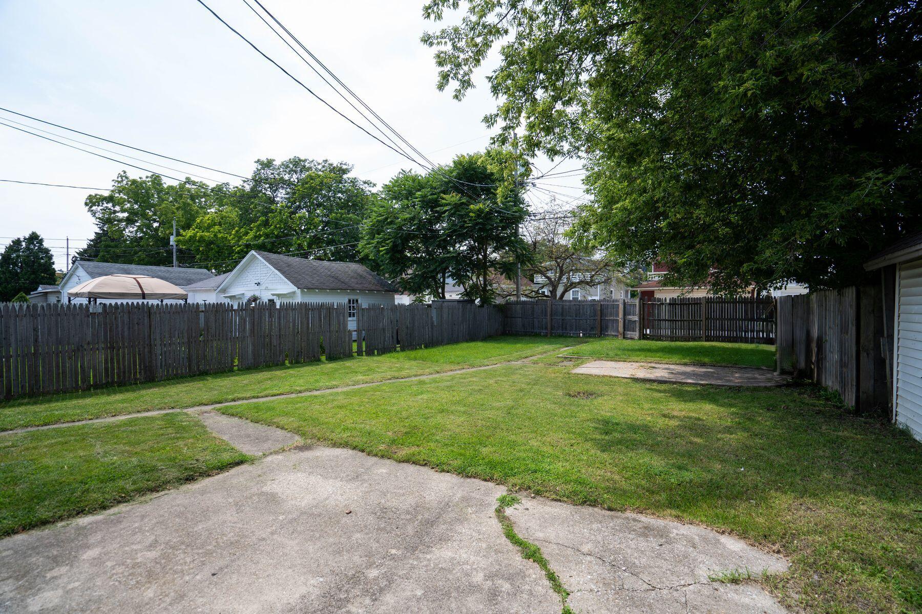 1608 Deane Blvd