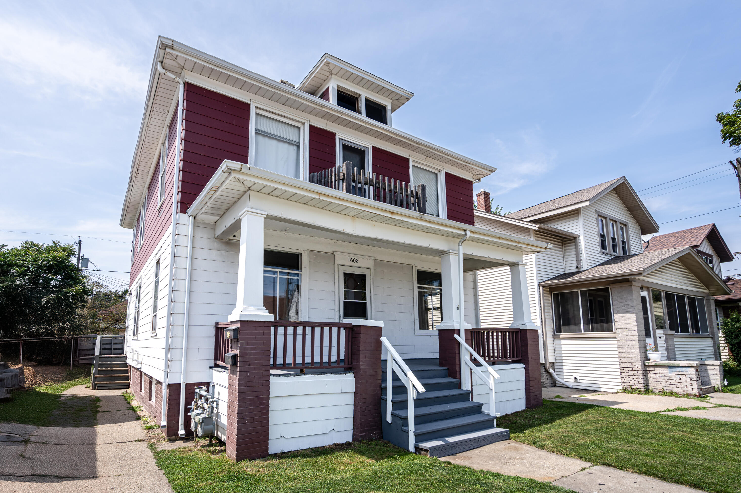1608 Deane Blvd