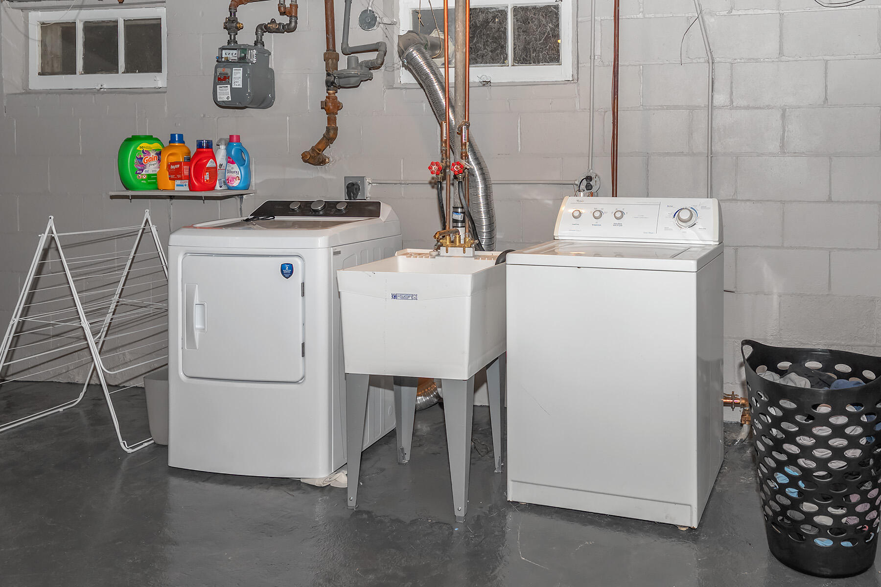 6405 W Lloyd St 6407