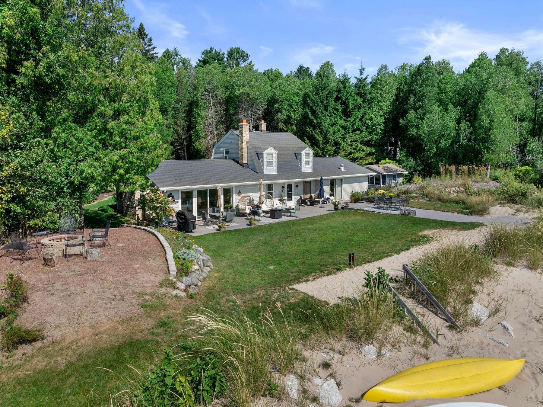 N1623 Alexander Ln