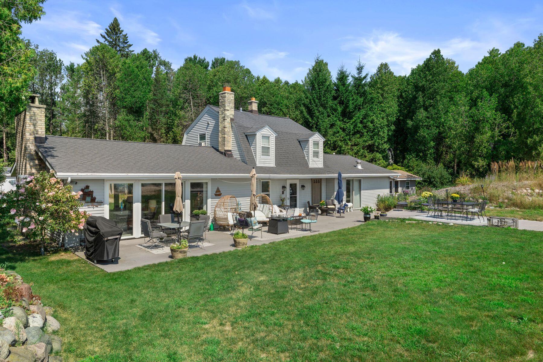 N1623 Alexander Ln