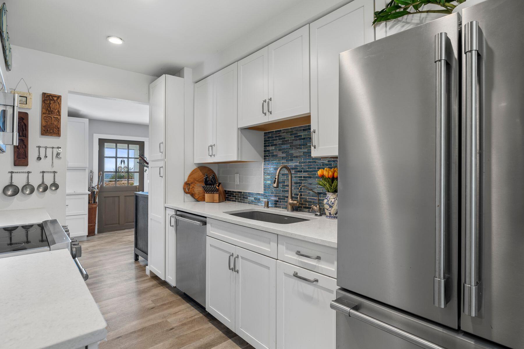 N1623 Alexander Ln