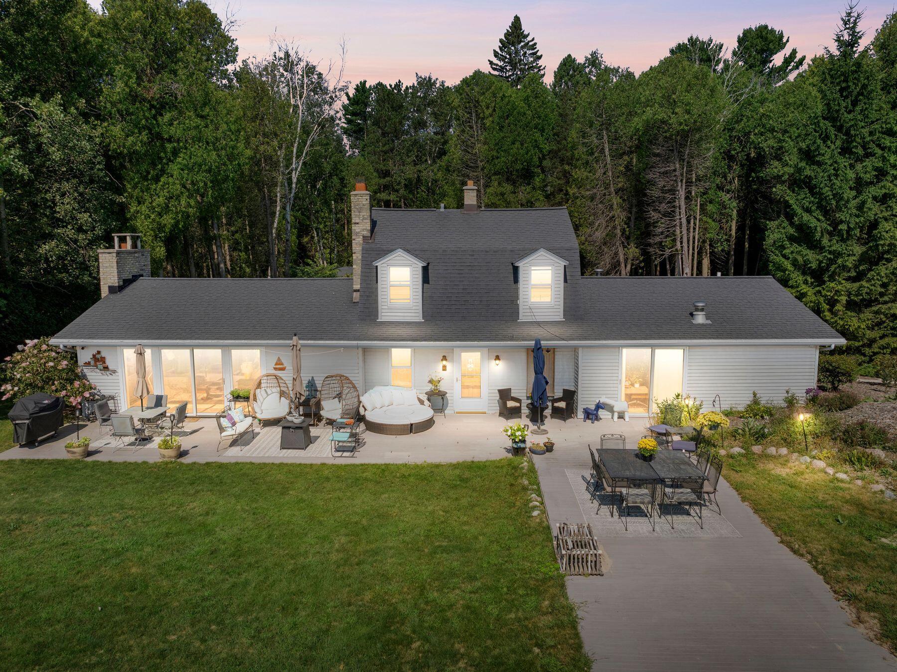 N1623 Alexander Ln
