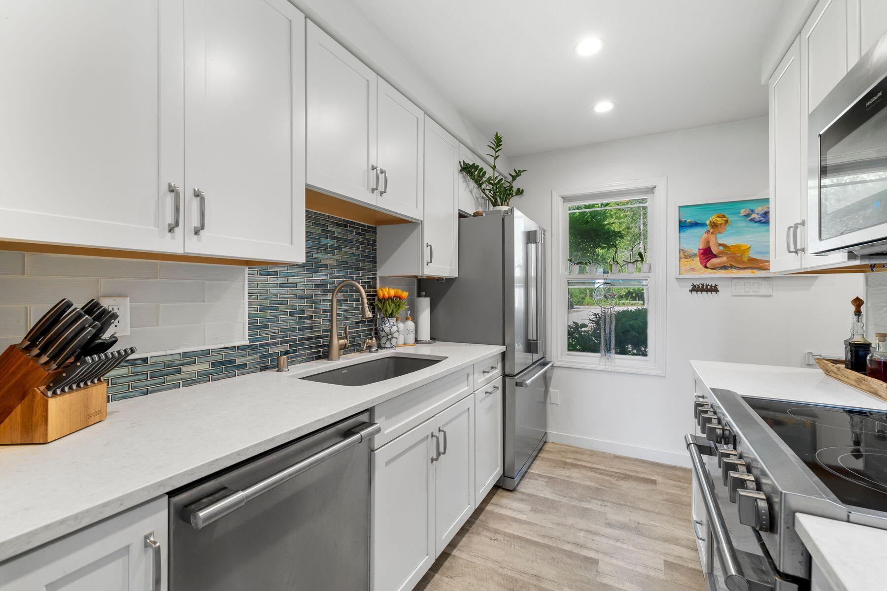 N1623 Alexander Ln
