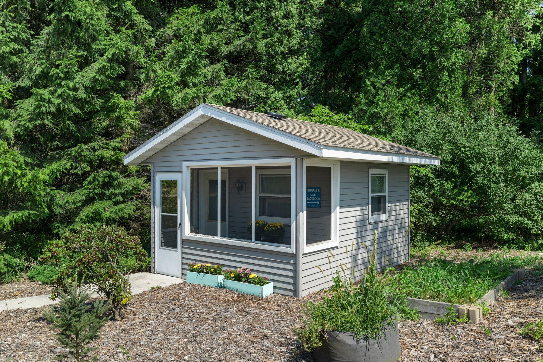 N1623 Alexander Ln