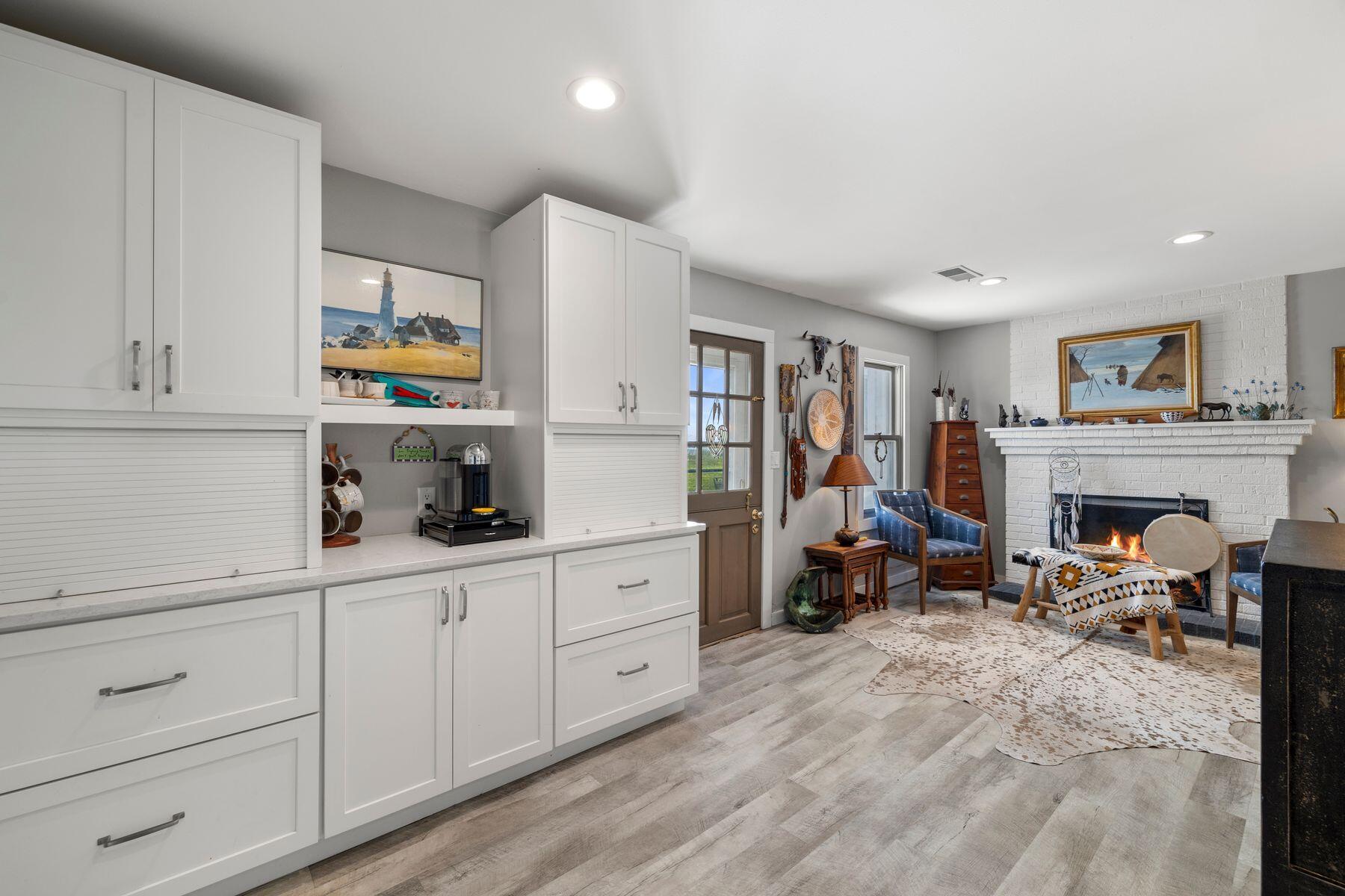 N1623 Alexander Ln