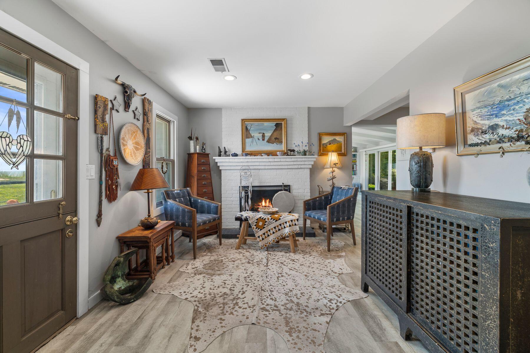 N1623 Alexander Ln