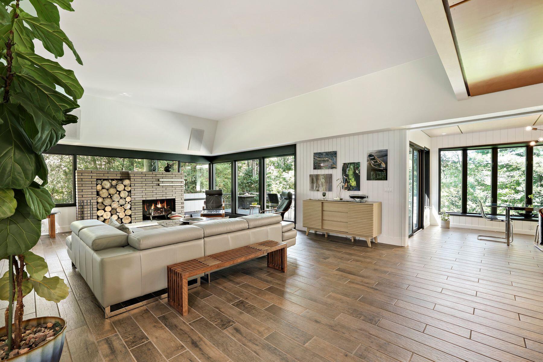 2131 River Bend Rd
