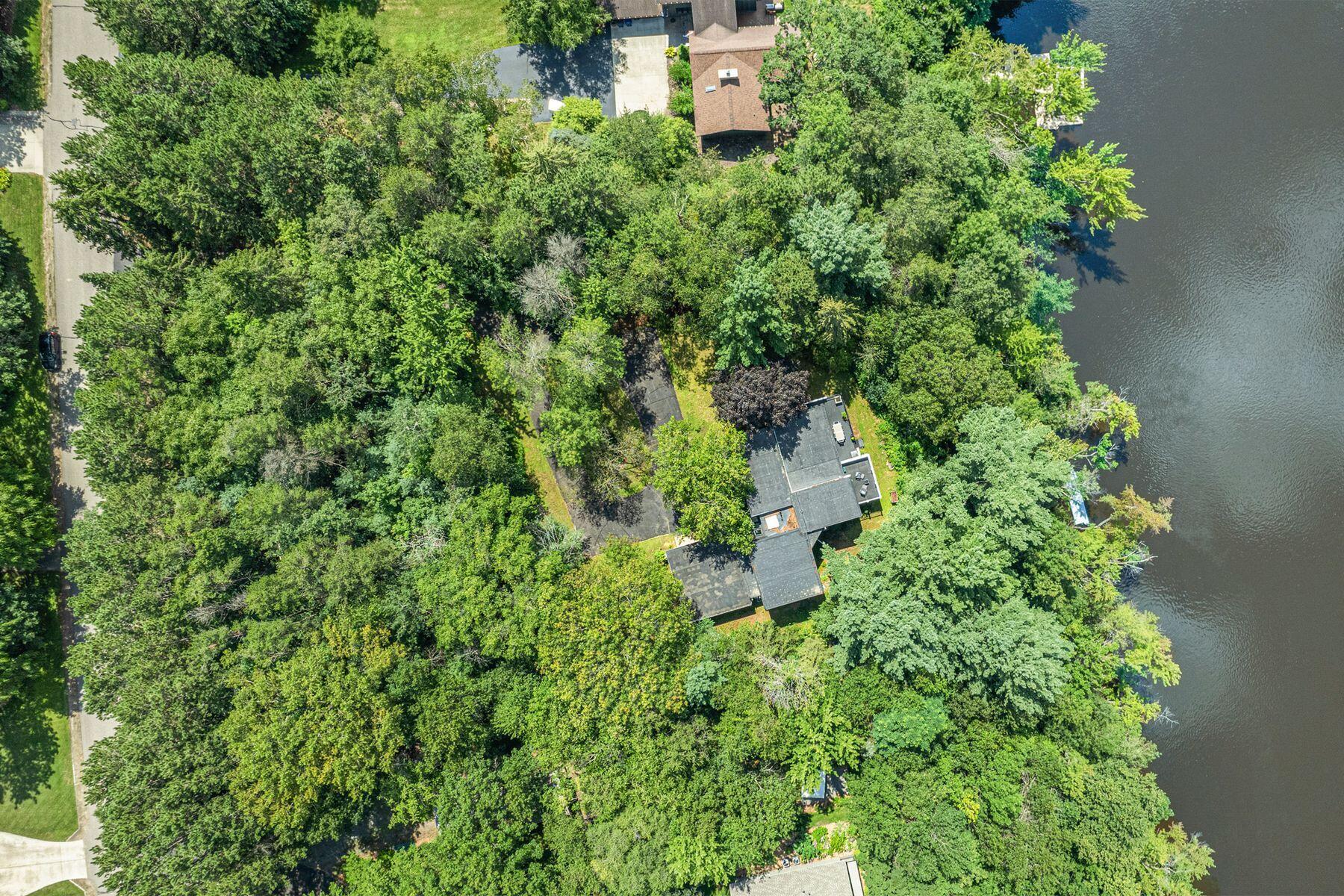 2131 River Bend Rd