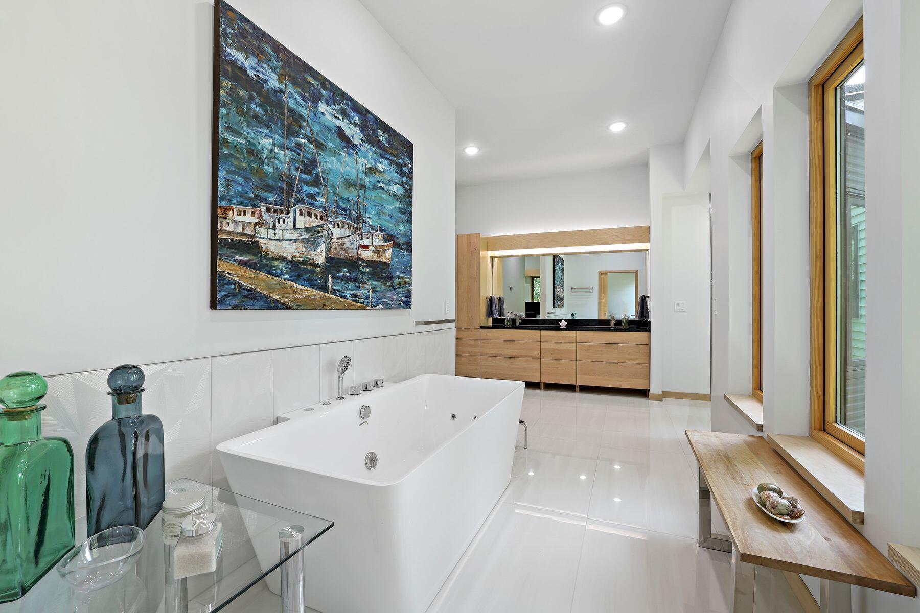 2131 River Bend Rd