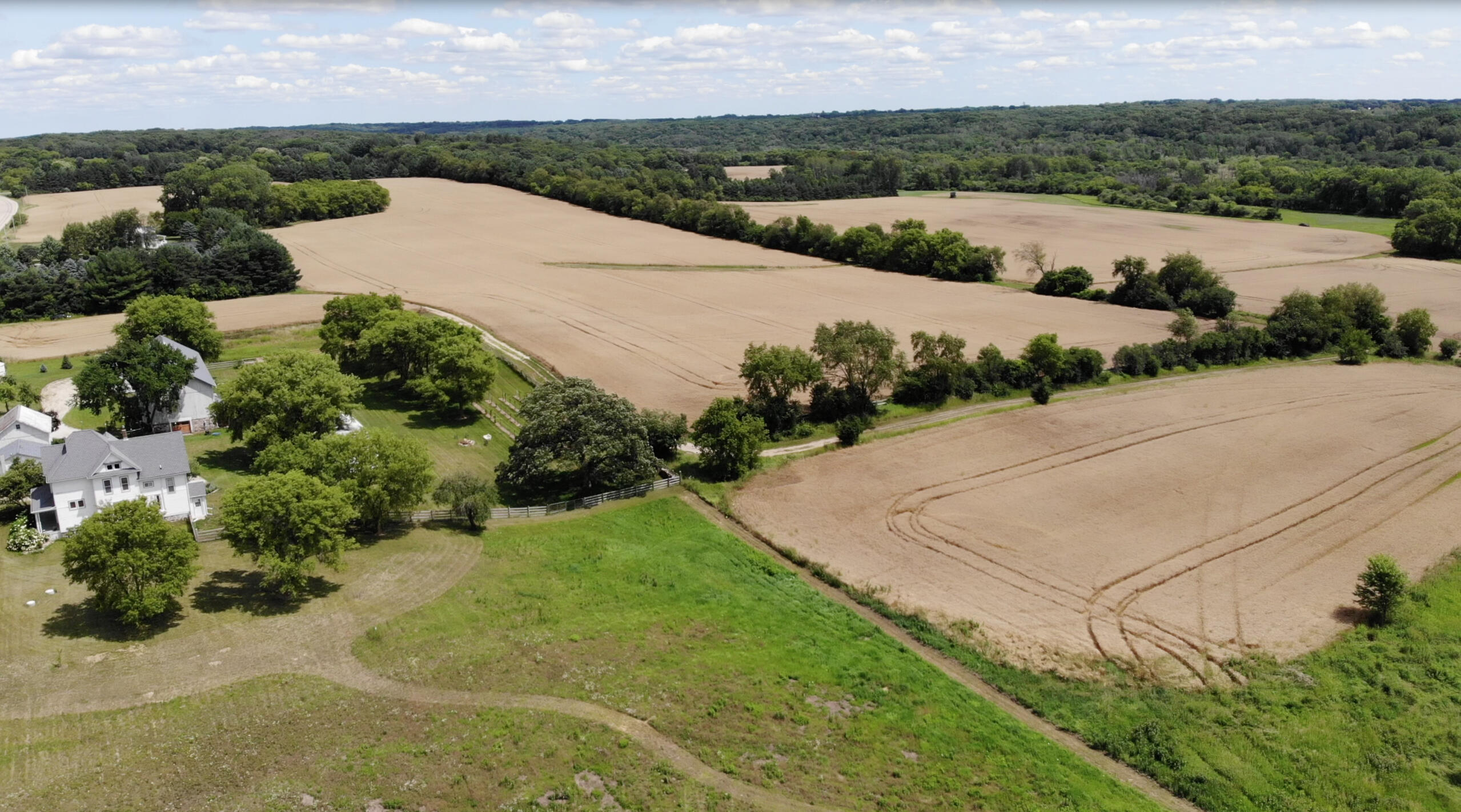 Lt0 County Road ES -