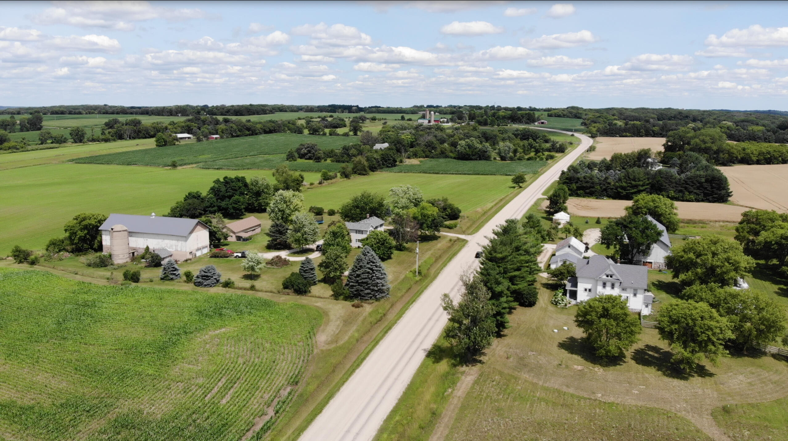 Lt0 County Road ES -