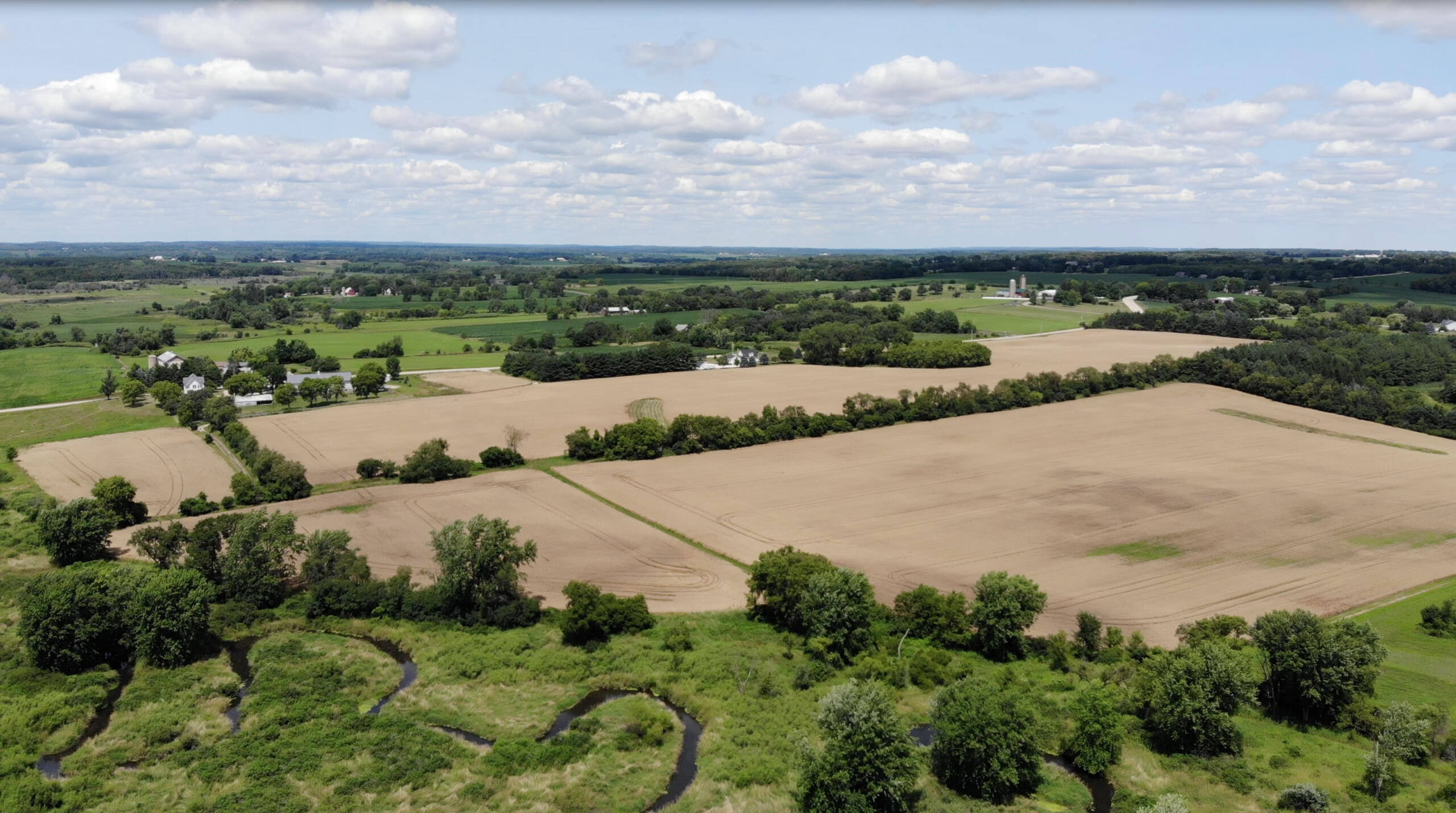 Lt0 County Road ES -