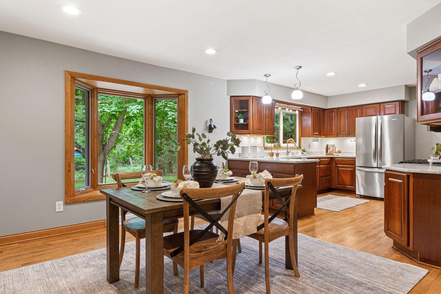 W329N3358 Lakeland Dr