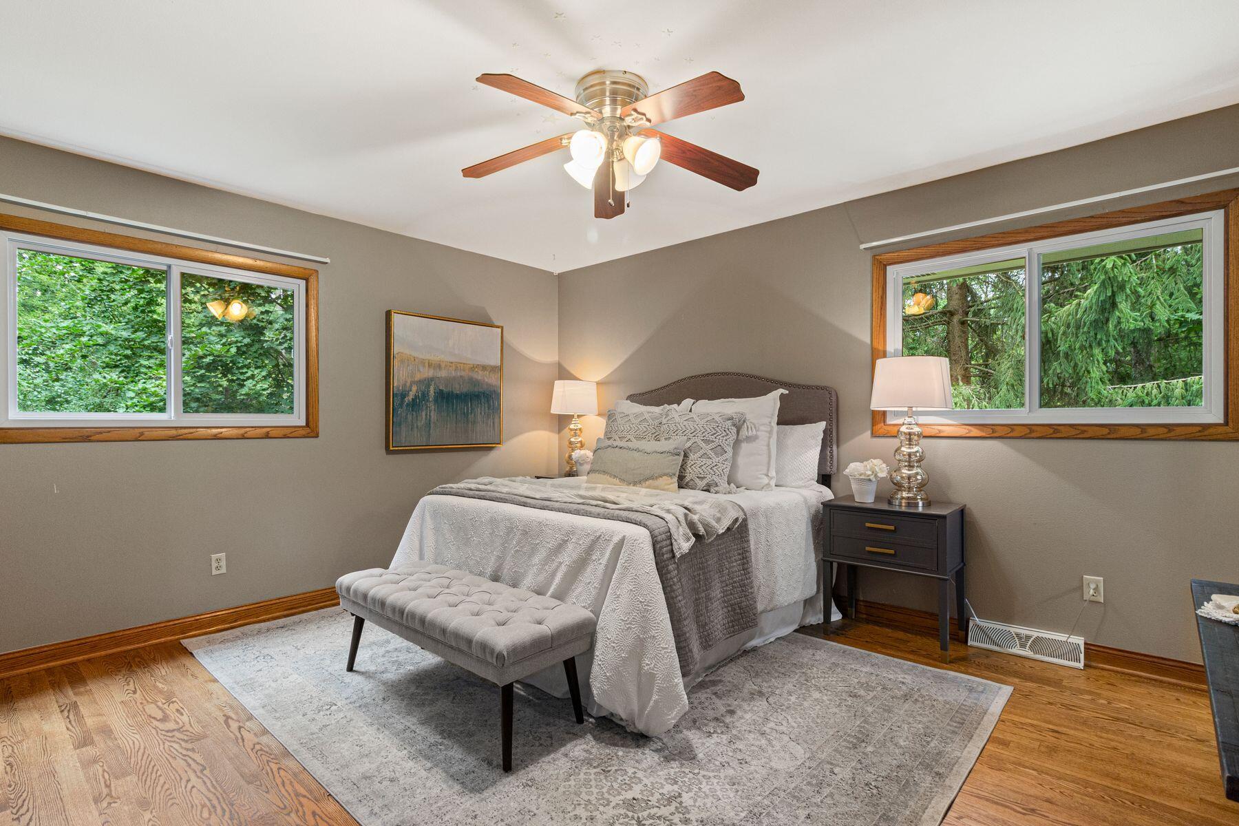 W329N3358 Lakeland Dr