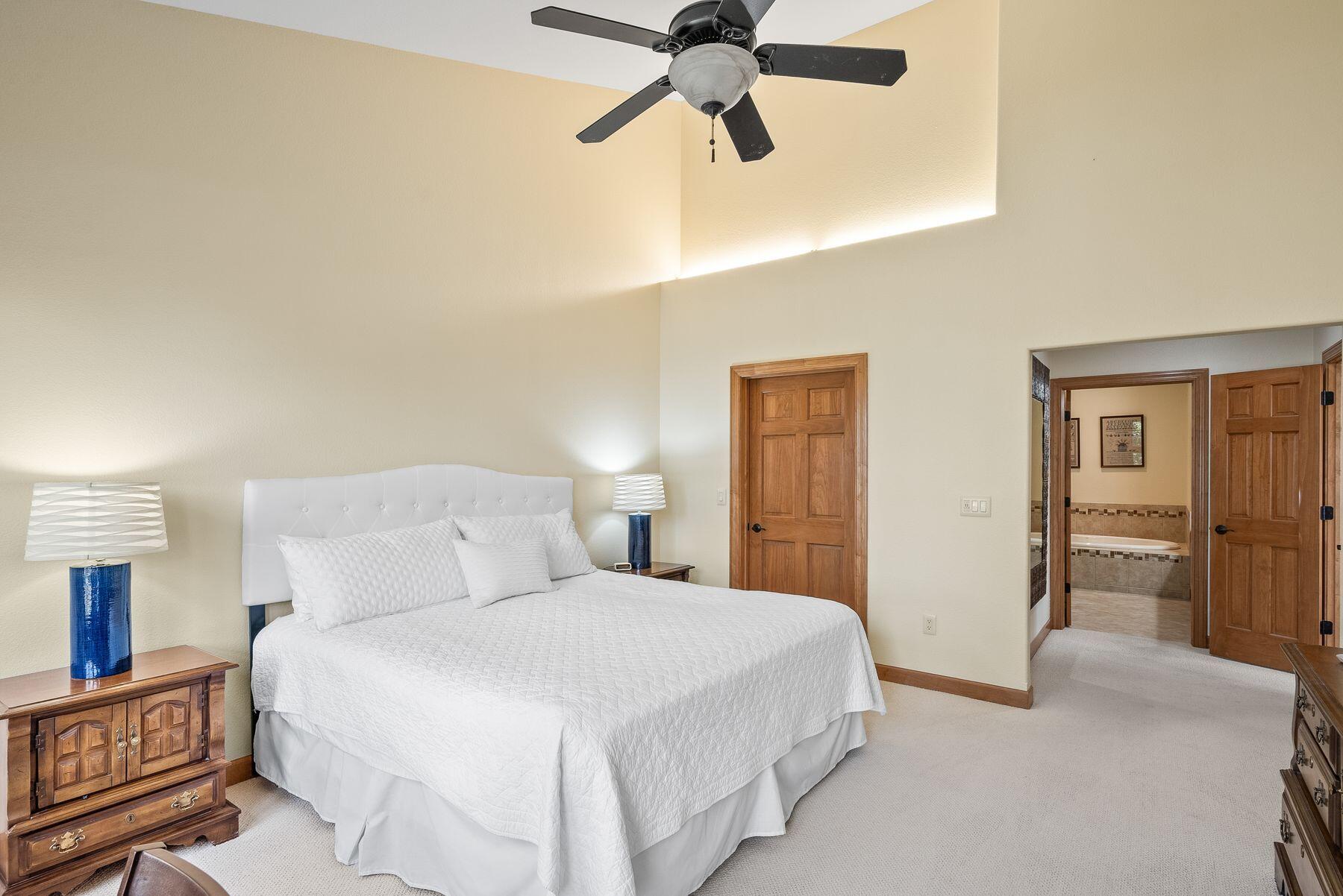 1784 Regal Ct