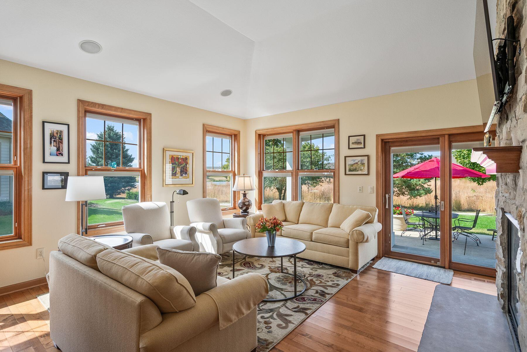 1784 Regal Ct
