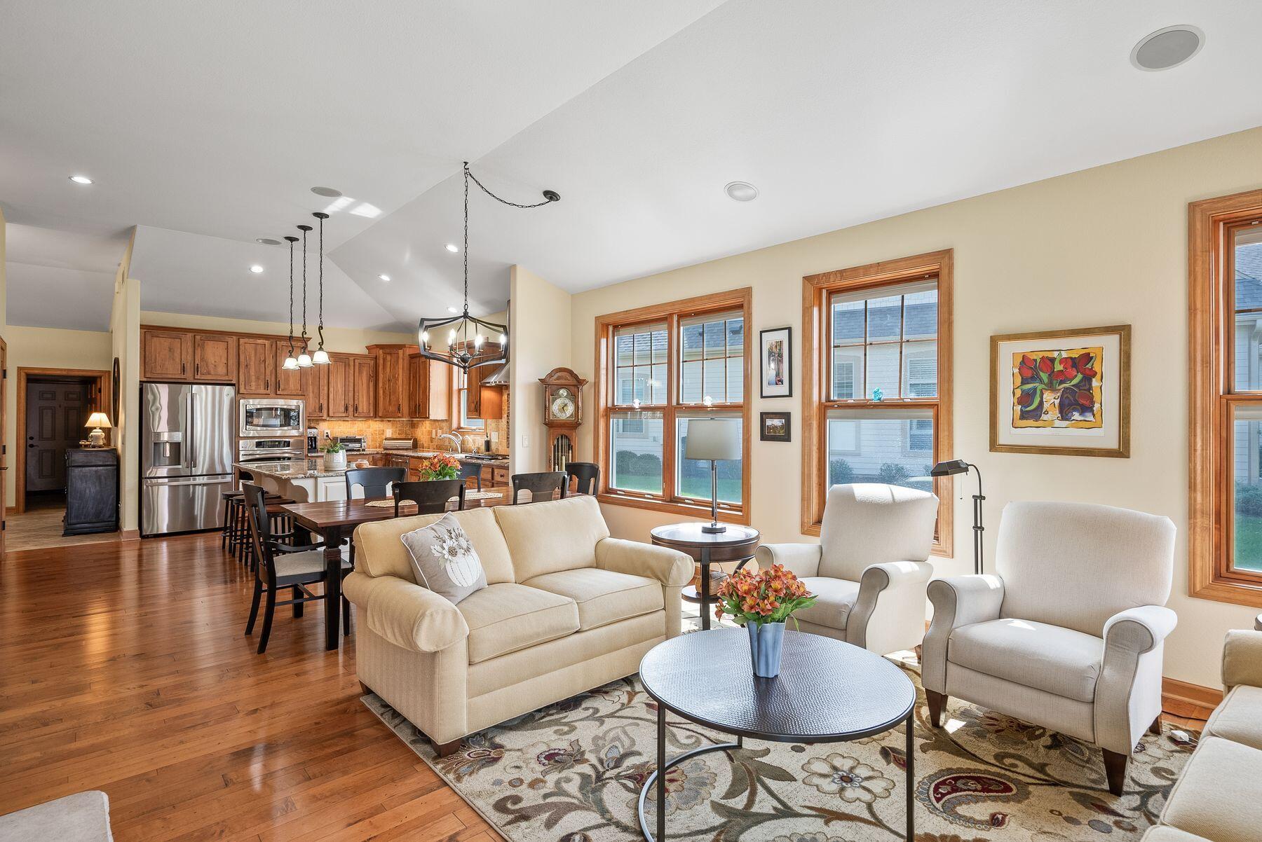 1784 Regal Ct