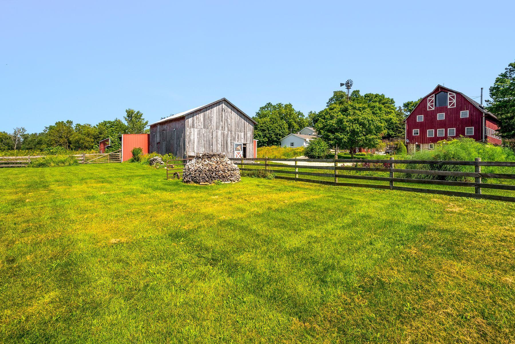 11201 N State Road 138 -