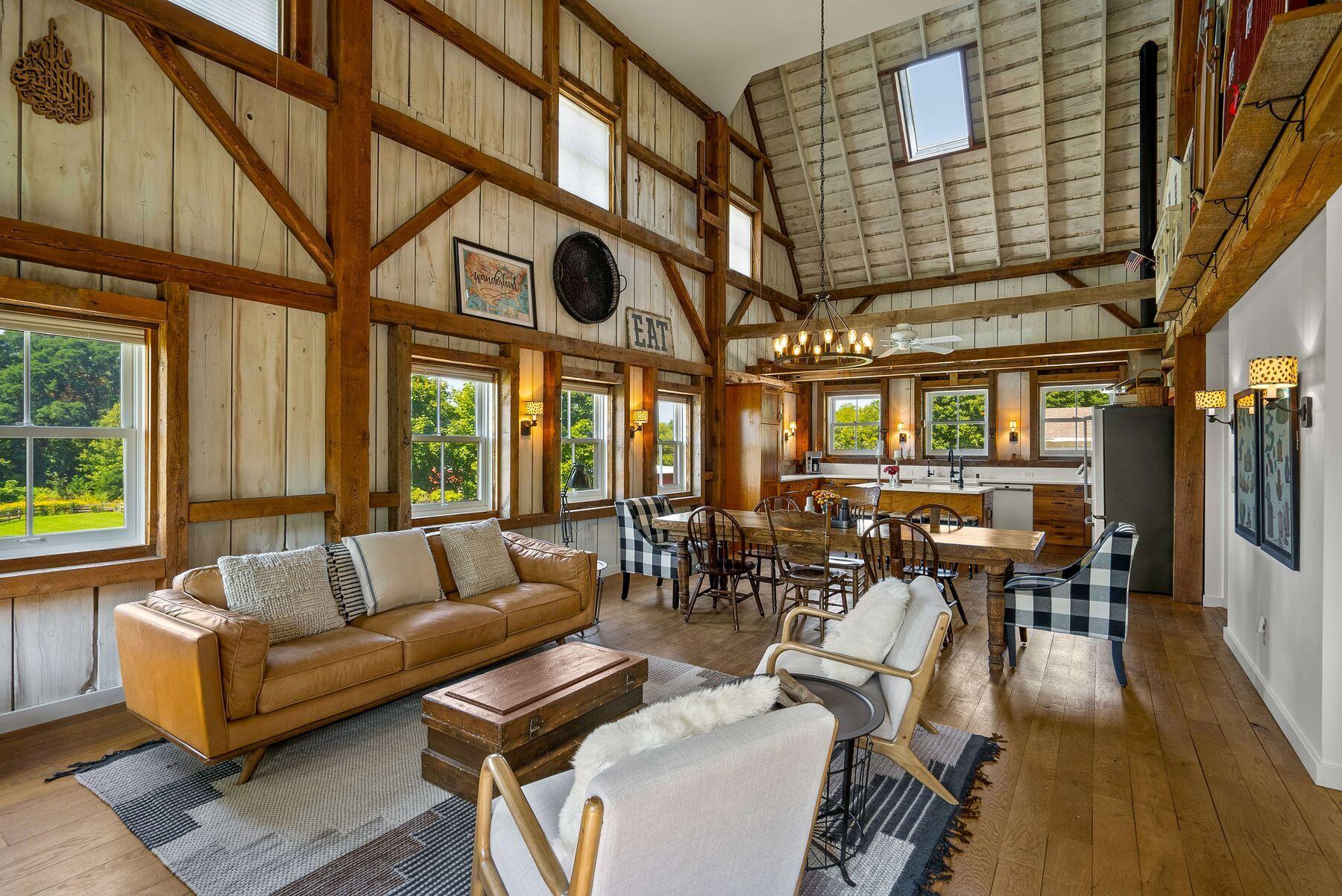 11201 N State Road 138 -