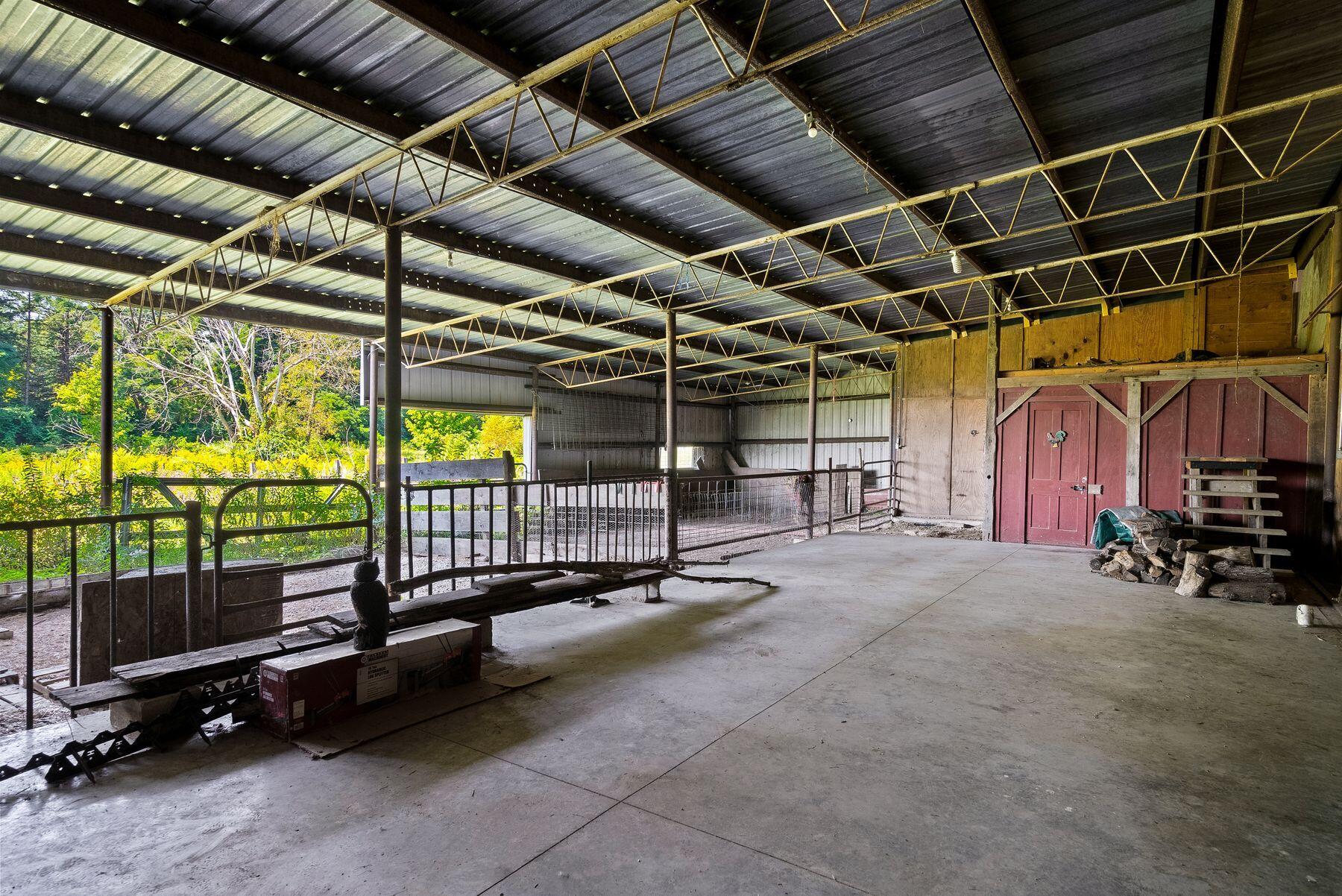 11201 N State Road 138 -