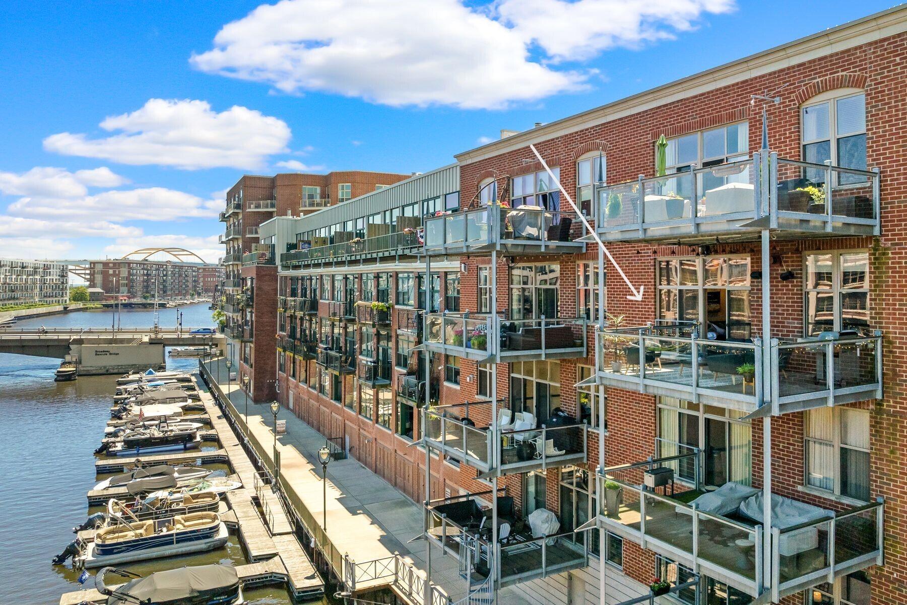 130 S Water St 315