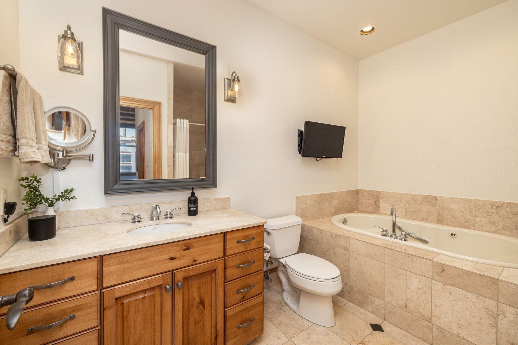 130 S Water St 315
