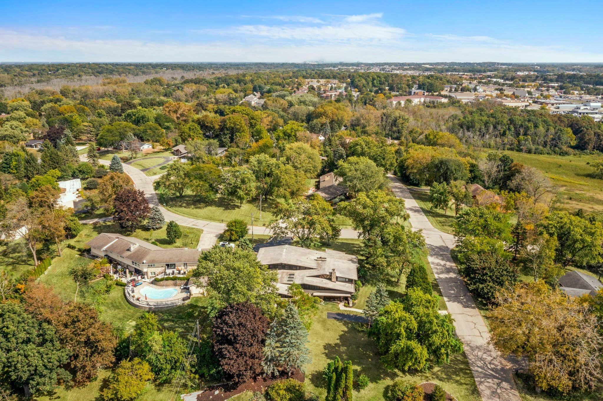 745 Janacek Rd