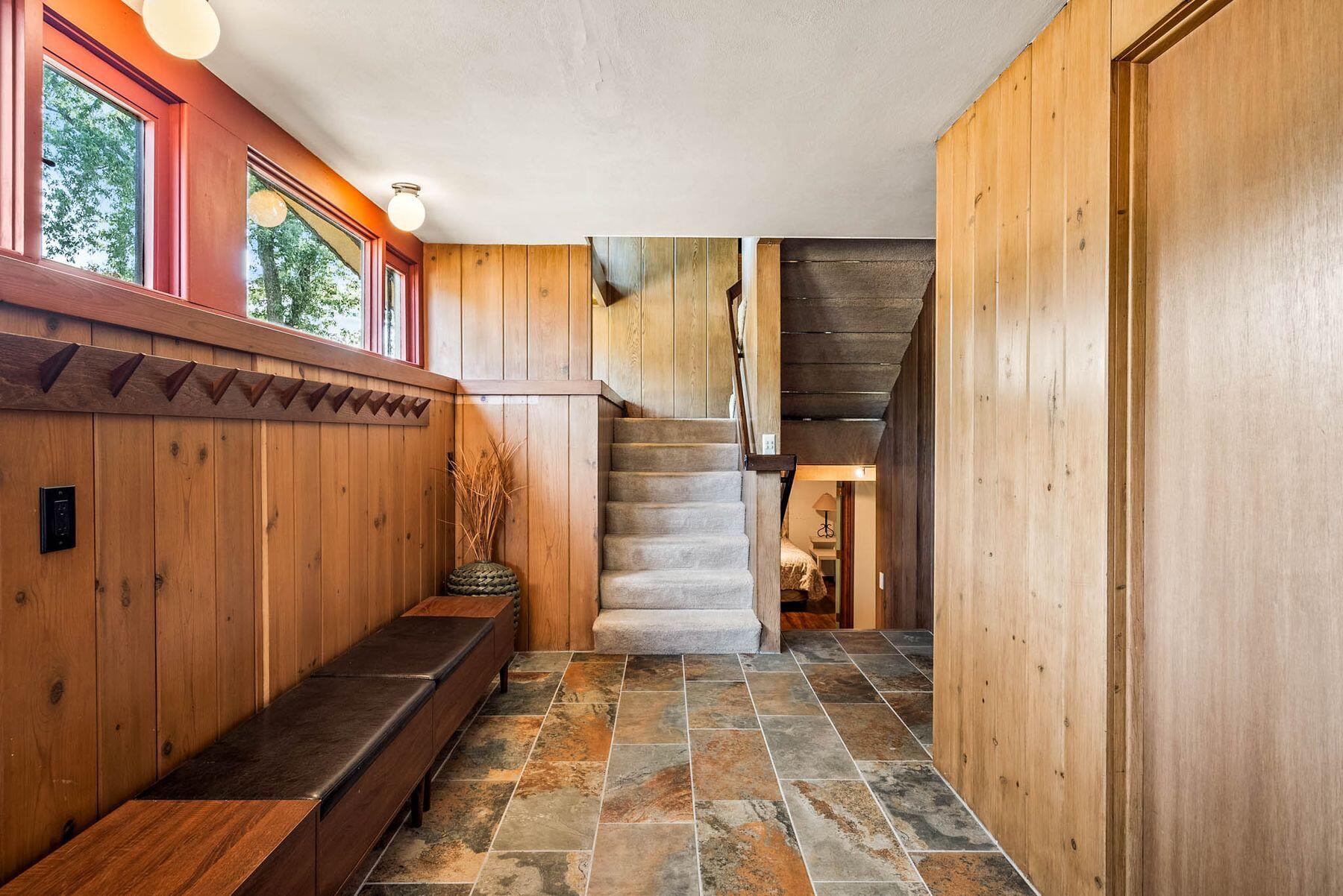745 Janacek Rd