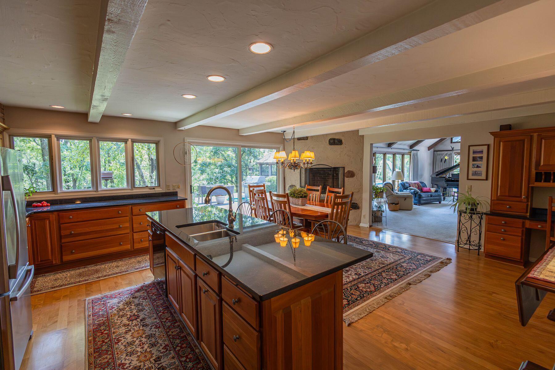S28W32775 County Road G -