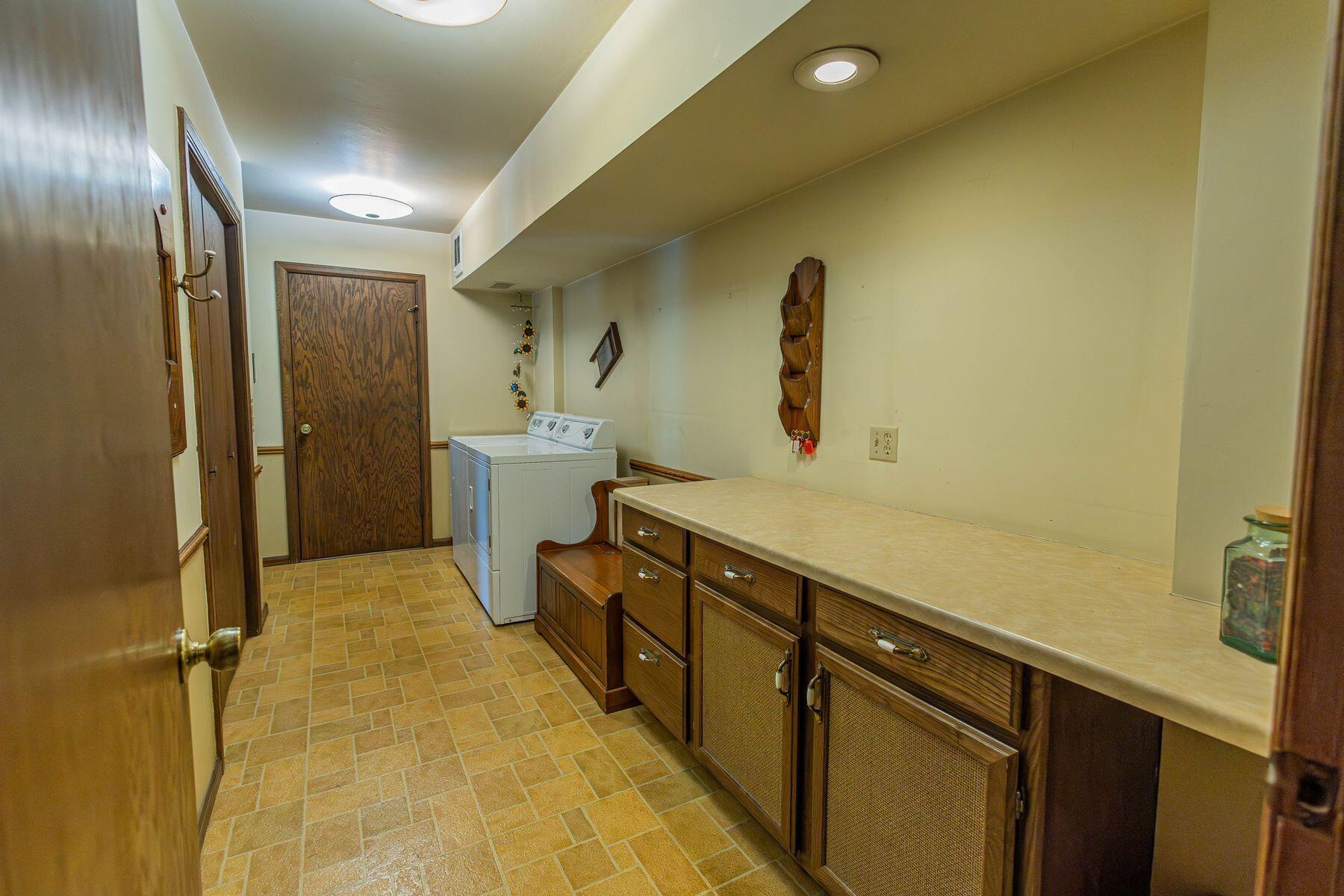 S28W32775 County Road G -