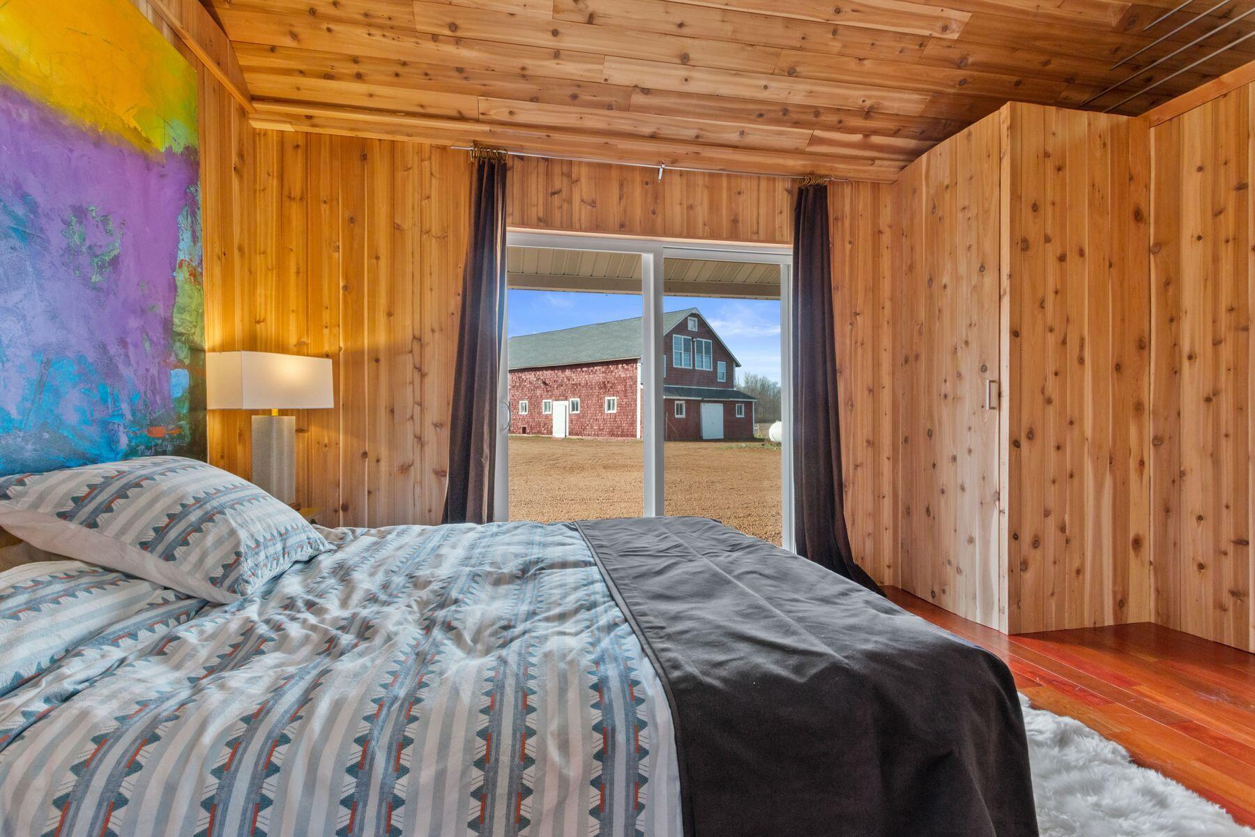 1404 Stoney Brook Rd W