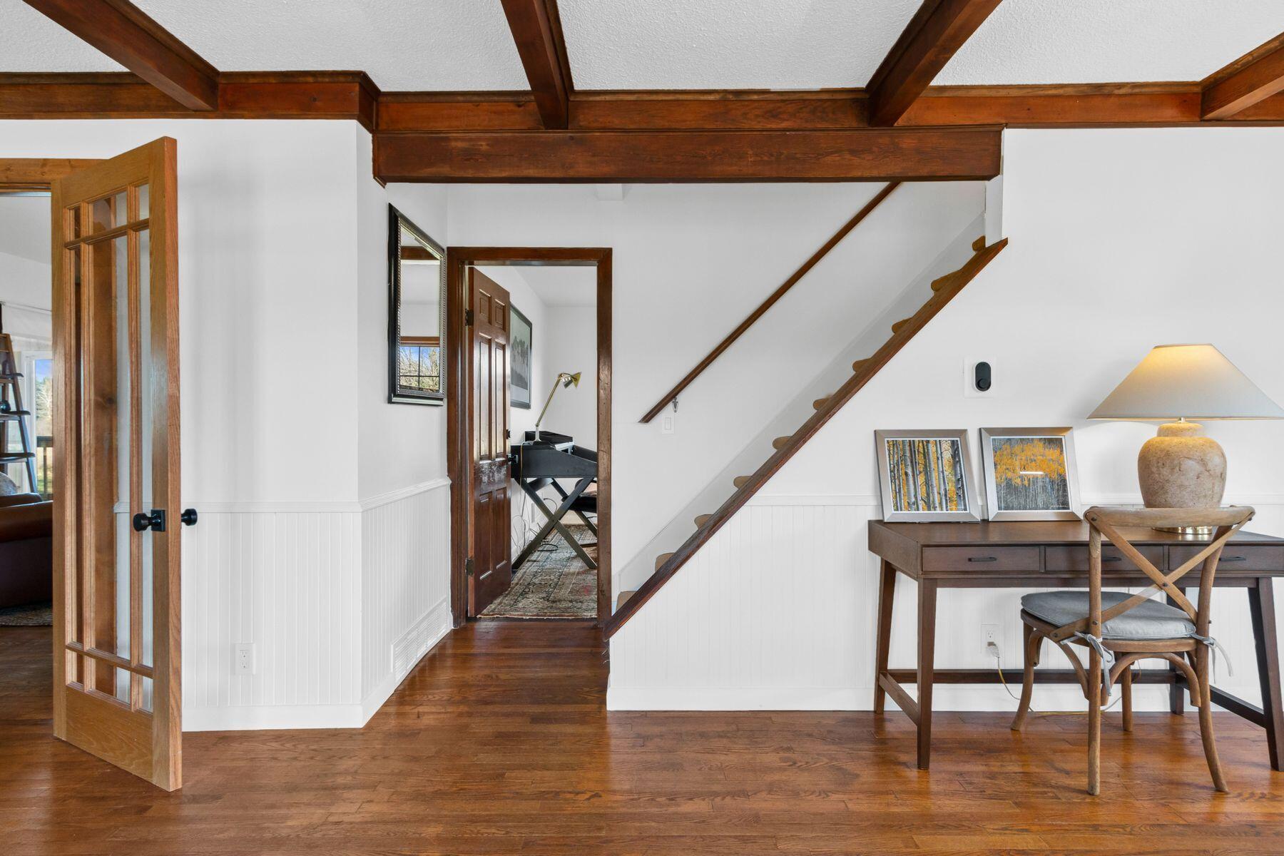 1404 Stoney Brook Rd W