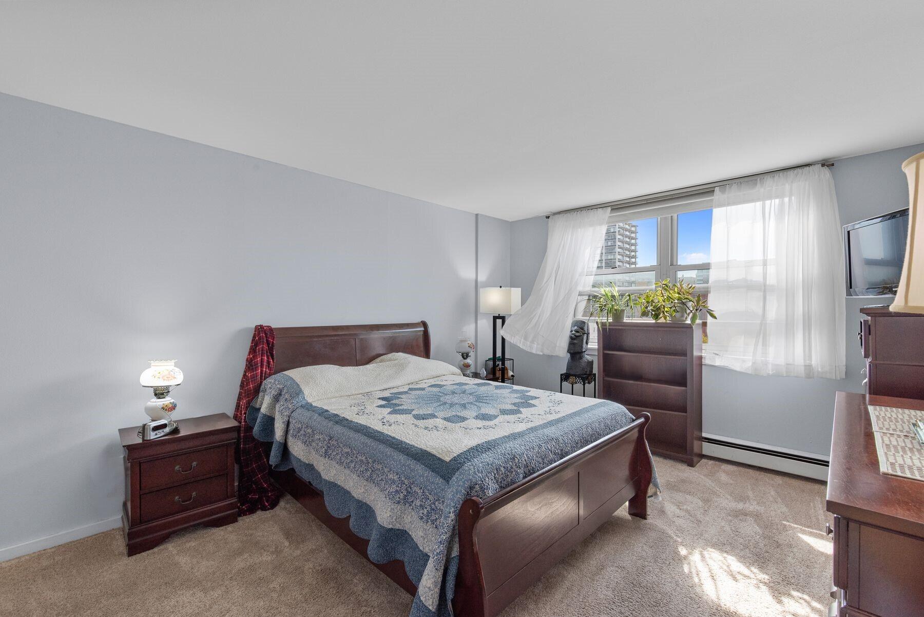 1707 N Prospect Ave 9B